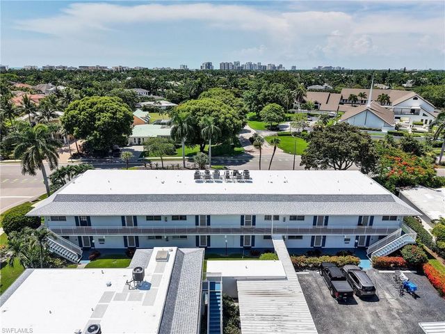 750 Mooring Line DR 203, Naples, FL 34102