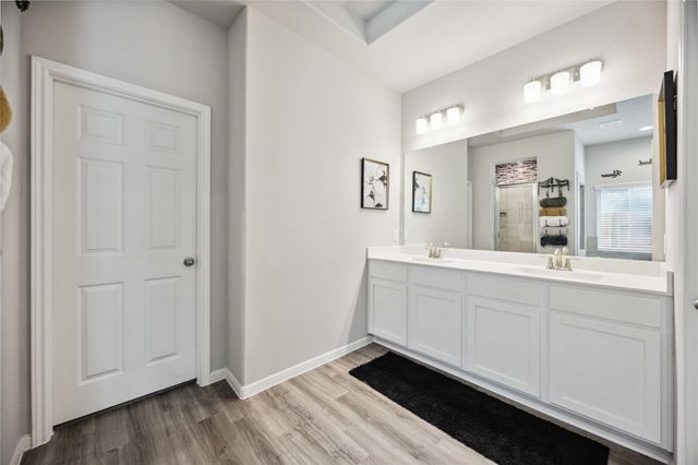 2413 Sequoia Grove Drive, Rosharon, TX 77583