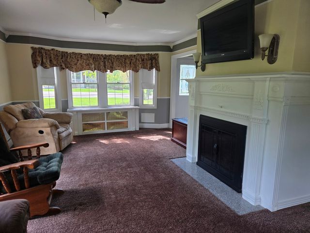 12439 S 69th Court, Palos Heights, IL 60463