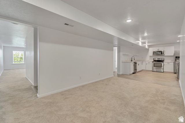 919 E ROCKY MOUTH LN, Draper, UT 84020