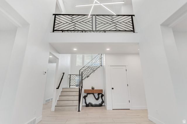 919 E ROCKY MOUTH LN, Draper, UT 84020