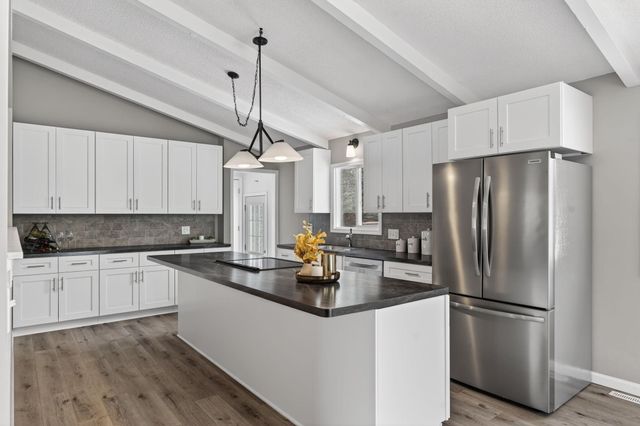 2702 Erin Lane NE, Rochester, MN 55906