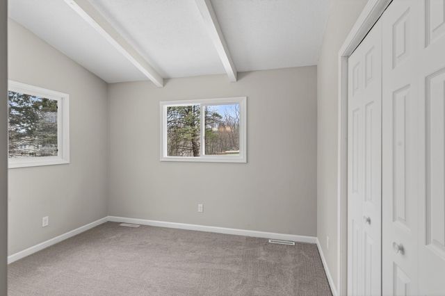 2702 Erin Lane NE, Rochester, MN 55906