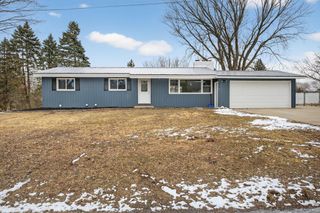 2702 Erin Lane NE, Rochester, MN 55906