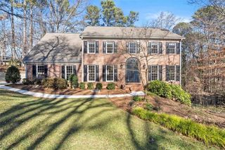 4367 Moss Ridge NE Court, Roswell, GA 30075