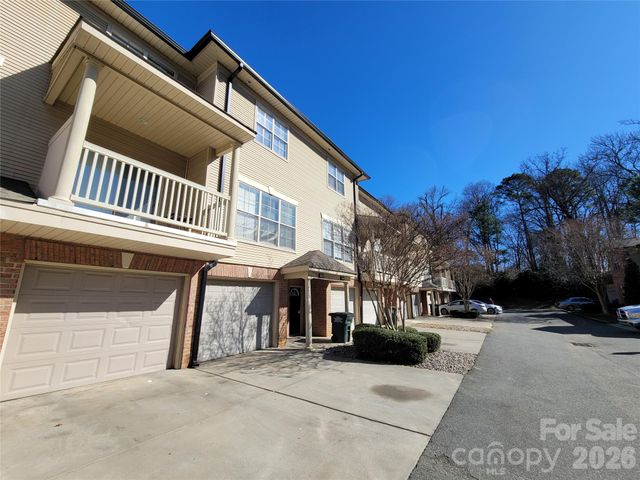 6525 Quarterbridge Lane, Charlotte, NC 28262