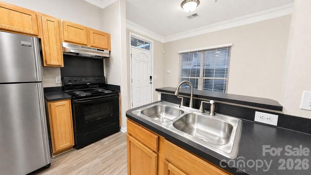 6525 Quarterbridge Lane, Charlotte, NC 28262