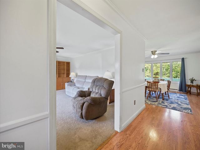 10616 PEACHTREE LN, Williamsport, MD 21795