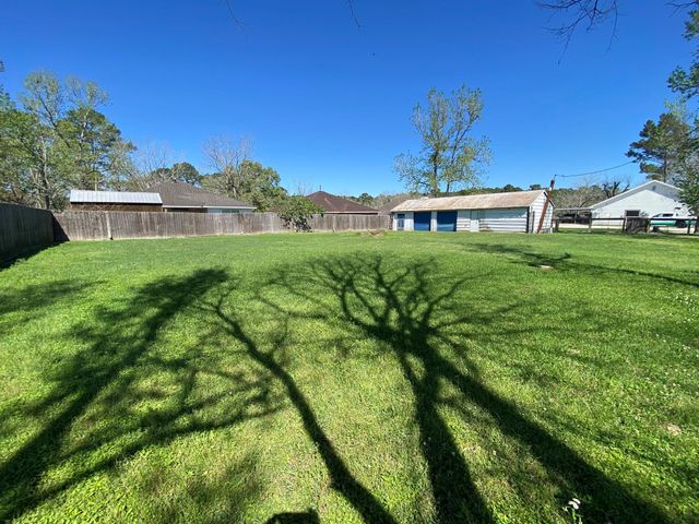 TBD E Clayton Street, Dayton, TX 77535