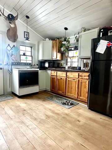 3307 E 875 S, Waldron, IN 46182