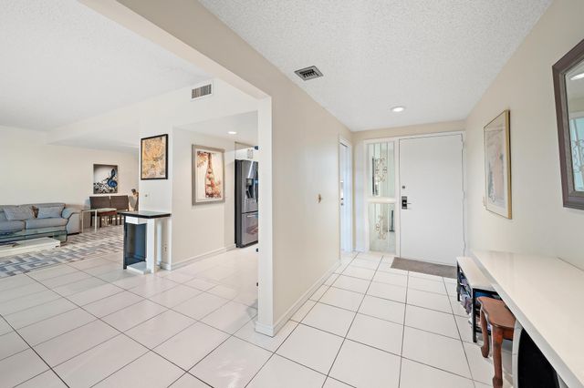 3970 N Ocean Drive 6, Singer Island, FL 33404