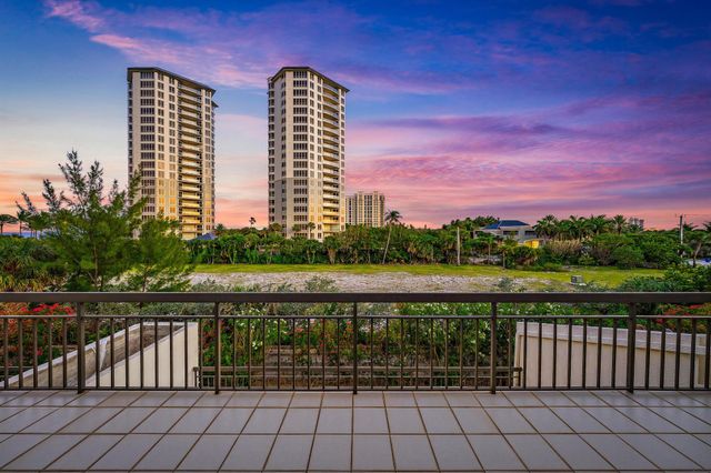 3970 N Ocean Drive 6, Singer Island, FL 33404