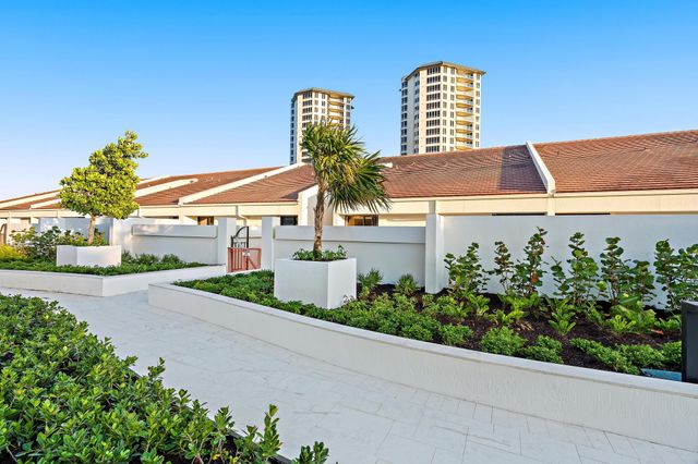 3970 N Ocean Drive 6, Singer Island, FL 33404