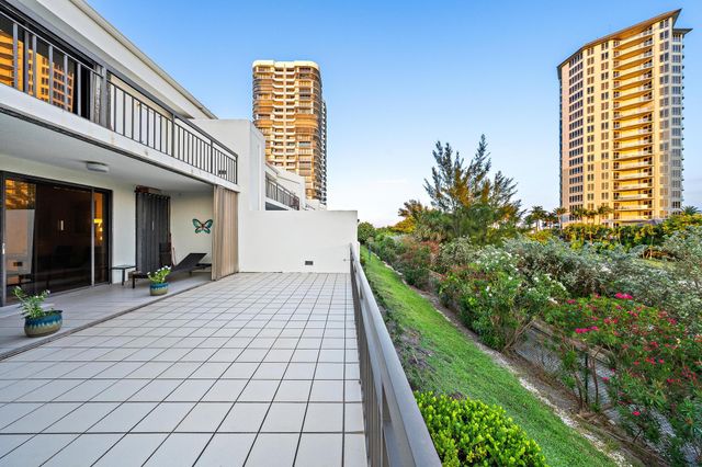 3970 N Ocean Drive 6, Singer Island, FL 33404