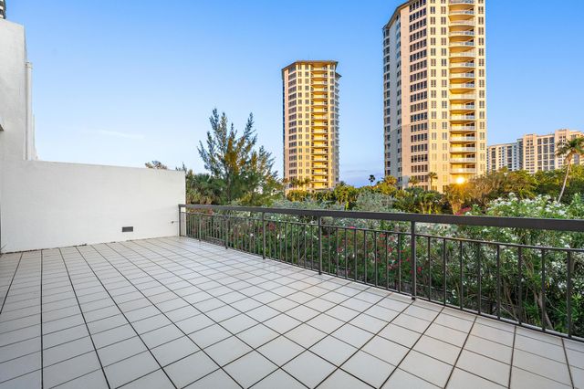 3970 N Ocean Drive 6, Singer Island, FL 33404