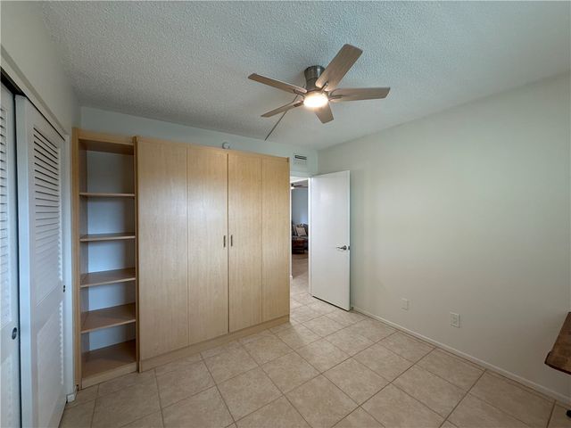 1100 Ponce De Leon Circle E307, Vero Beach, FL 32960