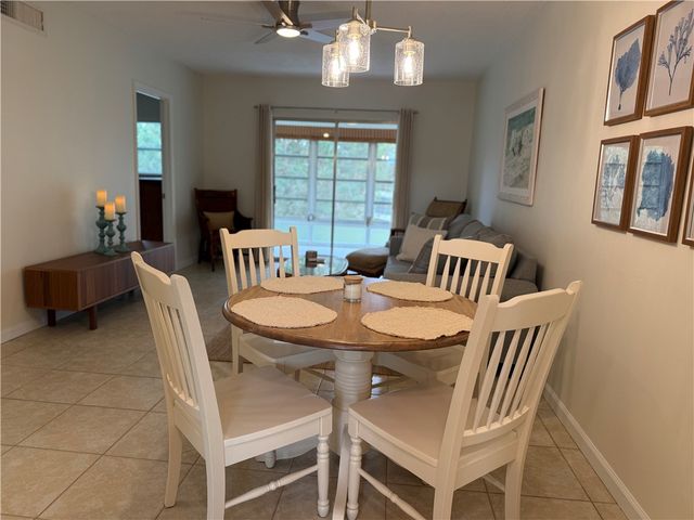 1100 Ponce De Leon Circle E307, Vero Beach, FL 32960