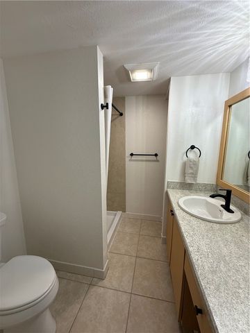 1100 Ponce De Leon Circle E307, Vero Beach, FL 32960