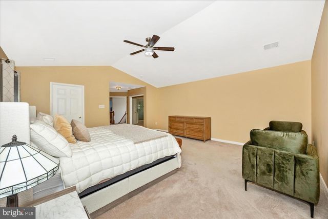 24322 RED BLAZE DR, Damascus, MD 20872
