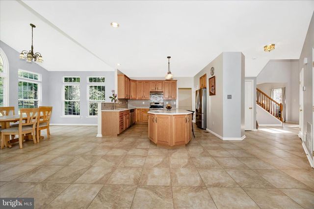 24322 RED BLAZE DR, Damascus, MD 20872