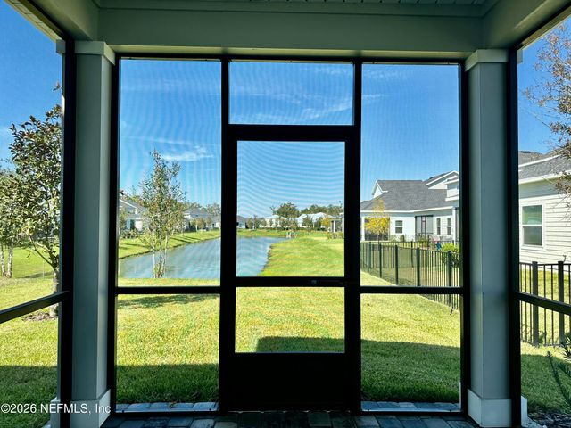 124 KILLARNEY Avenue, St. Johns, FL 32259