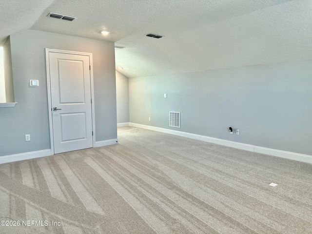 124 KILLARNEY Avenue, St. Johns, FL 32259