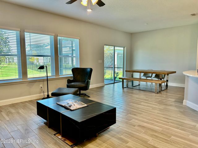 124 KILLARNEY Avenue, St. Johns, FL 32259