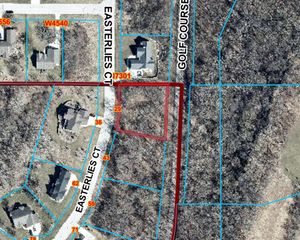 29 EASTERLIES COURT, Fond Du Lac, WI 54935