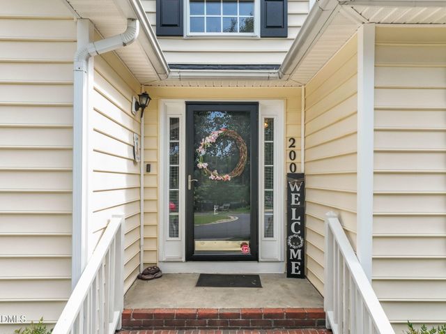 200 Melksham Road, Wake Forest, NC 27587