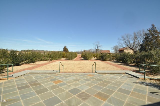 200 Melksham Road, Wake Forest, NC 27587