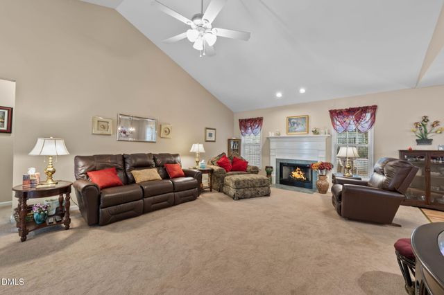 200 Melksham Road, Wake Forest, NC 27587