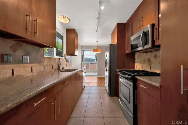 729 S Leland, San Pedro, CA 90731