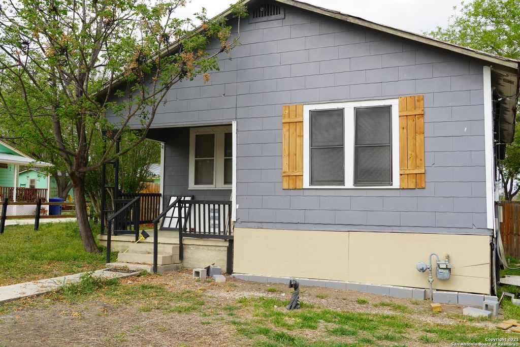 4711 ERIN BLVD, San Antonio, TX 78217