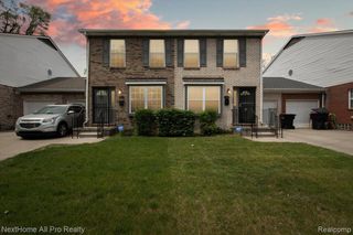 15401 MEYERS Road, Detroit, MI 48227
