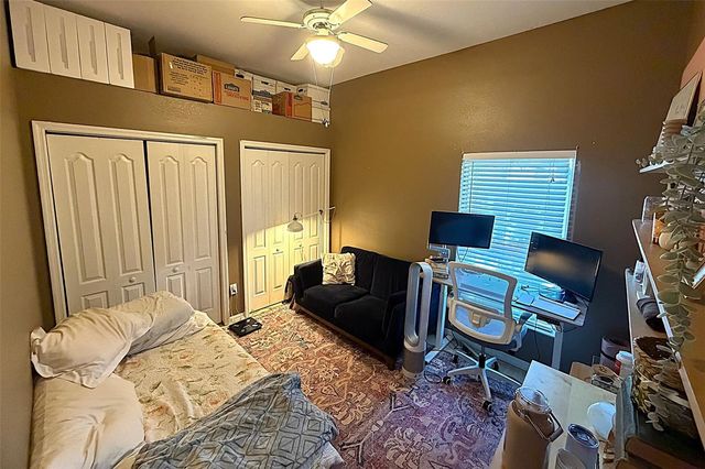 595 56TH AVENUE S, St Petersburg, FL 33705
