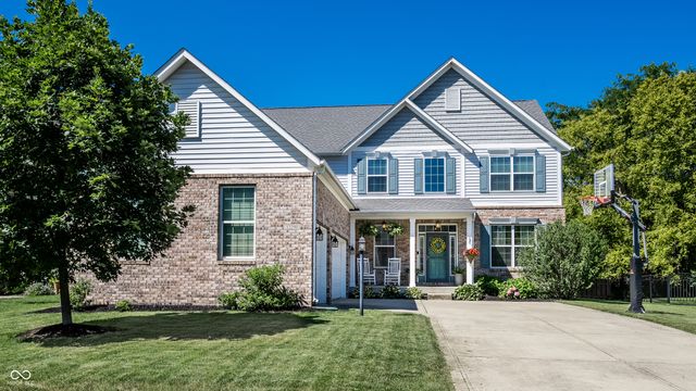 12290 Twyckenham Drive, Fishers, IN 46037