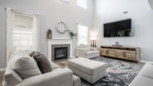 12290 Twyckenham Drive, Fishers, IN 46037