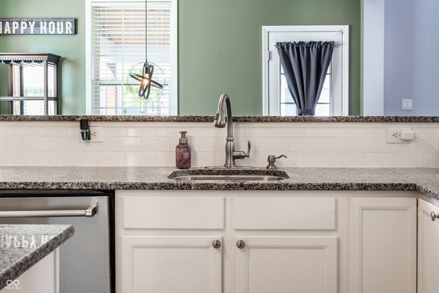 12290 Twyckenham Drive, Fishers, IN 46037