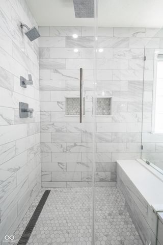 12290 Twyckenham Drive, Fishers, IN 46037
