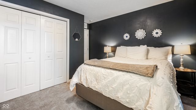12290 Twyckenham Drive, Fishers, IN 46037