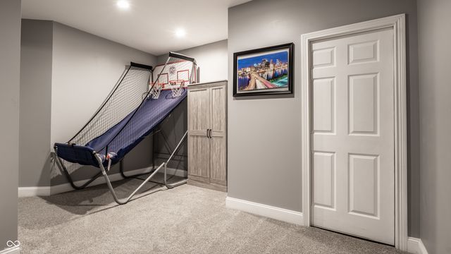 12290 Twyckenham Drive, Fishers, IN 46037