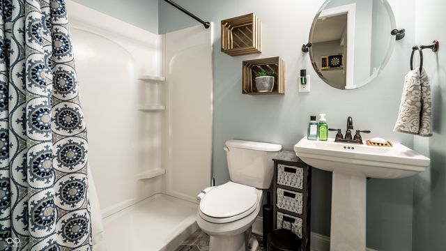 12290 Twyckenham Drive, Fishers, IN 46037