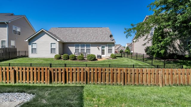 12290 Twyckenham Drive, Fishers, IN 46037