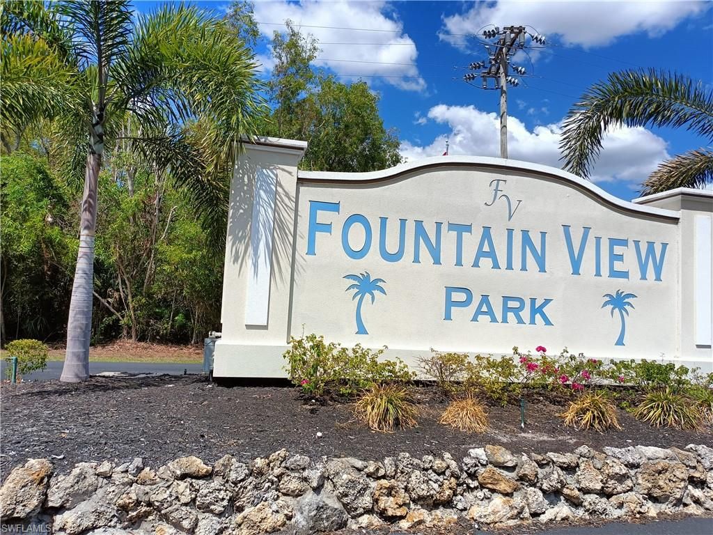 6 Fountain View BLVD, NORTH FORT MYERS, FL 33903 — photo 2