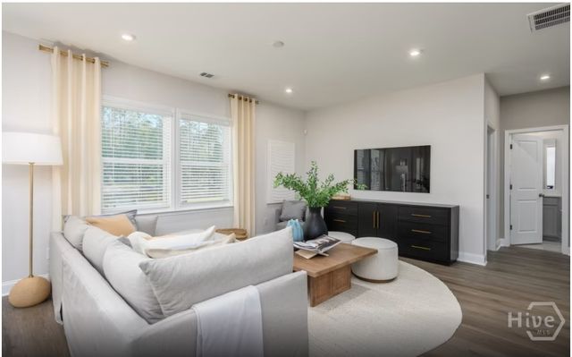 277 Chatham Lane, Richmond Hill, GA 31324