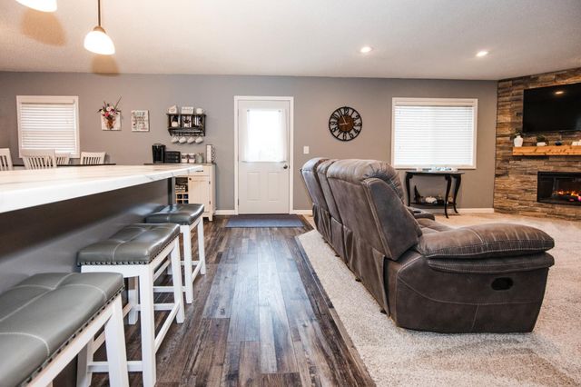 420 Broadway Avenue, Detroit Lakes, MN 56501