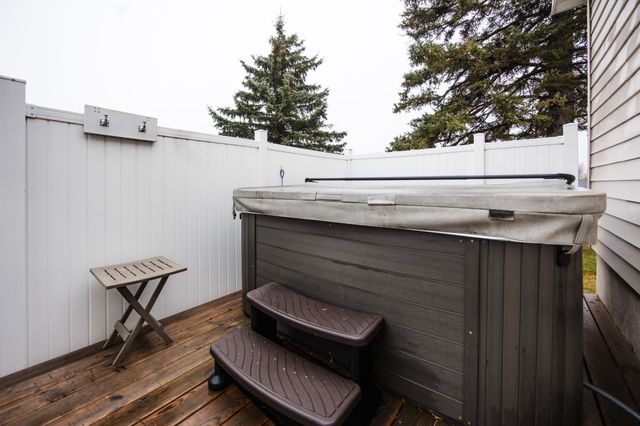 420 Broadway Avenue, Detroit Lakes, MN 56501