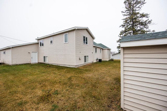 420 Broadway Avenue, Detroit Lakes, MN 56501