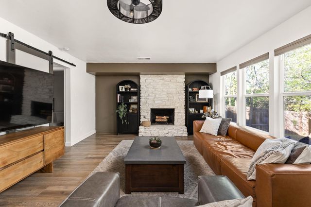 7909 Manassas DR, Austin, TX 78745