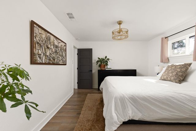 7909 Manassas DR, Austin, TX 78745